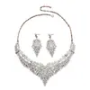Nueva Cadena de Clavícula de Aleación Estilo Palacio Retro Europeo y Americano Exagerado Cristal Collar Corto Aretes Joyería Pequeña Venta al por Mayor