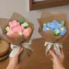 Ramo de punto terminado transfronterizo con un toque de alta gama, ramo de hilo de rosa y tulipán, regalo de cumpleaños para novia, regalo del Día de San Valentín