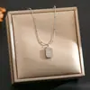 Venda quente transfronteiriça luxo leve colar de aço titânio corpo inteiro personalidade feminina moda banho ouro 18K corrente clavicular joia não desbota