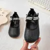 Zapatos de Cuero para Niñas Estilo Coreano Estilo Ballet 2026 Nuevo Estilo Otoño Versátil Perla Corte Bajo Mary Jane Zapatos Individuales