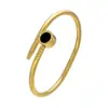 Pulsera Abierta para Pareja de Acero de Titanio Chapada en Oro Rosa 18K para Novia, Pulsera de Grabado Transfronteriza para Uñas Nuevas de Mujer