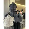 Chaqueta corta de algodón acolchada de punto con retazos y cuello alto estilo coreano para mujer, nuevo estilo de invierno 2026 abrigo tipo chaleco puffer