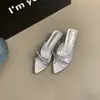 Elegantes sandalias de verano para mujer estilo coreano para uso en exteriores, nuevo modelo 2026, de tacón bajo, con lazo, destalonadas, de punta, sandalias de meter de moda