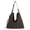 Otoño 2026 Nuevo Estilo Coreano Moda Nicho Retro Gamuza Felpa Bolso Tote para Mujer Gran Capacidad Hombro Único Cruzado