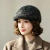 Gorra de Invierno/Otoño 2026 Nueva, con Etiqueta de Cuero, Visera de Punto de Lana, Adelgazante, Moderna, Cálida y Elegante