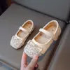 Zapatos para Niñas Zapatos Pequeños de Cuero con Perlas Estilo Coco de Moda Zapatos de Princesa 2024 Verano Nuevas Llegadas para Bebé Niña Zapatos de Suela Suave
