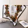 Bufanda de Seda Artificial con Estampado de Leopardo de Moda Chal de Gama Alta Bufanda Versátil para el Cuello Pañuelo para la Cabeza Bufanda para Mujer