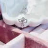 Aretes de Tachuela para Hélice de Oreja Corazón Pequeño con Lazo de Diamante de Color Acero de Titanio Médico Tornillo Earrings Elegantes Versátiles Dama Dulce Lindos