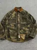 Camisa de Trabalho Camuflada Patchwork Lapela Desgastada Lavada Estilo Retrô Americano para Homens e Mulheres Ajuste Limpo Marca Tendência Jaqueta Versátil