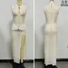 2026 Venta Caliente de Verano Transfronteriza Nuevo Vestido Sexy de Moda de Encaje Hueco con Abertura Alta Ajustado sin Mangas de Color Sólido