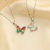 Colgante de mariposa de cristal de alta calidad cadena de acero inoxidable joyería de temperamento para chicas amigas amistad al por mayor