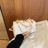 Bolso de mano de moda estilo coreano, bolso tote pequeño para mujer, nuevo bolso de cadena con patrón de diamantes otoño 2026, bolso almohada para hombro y cruzado