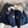 Chaqueta Acolchada Infantil 2026 Otoño/Invierno Nuevo Estilo Versión Coreana Chaqueta Gruesa Bordada para Niños Bebé Niño Pequeño Ropa de Algodón Guapa