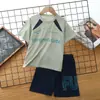 Conjunto Esportivo de Manga Curta para Meninos Roupas de Verão de Secagem Rápida para Crianças Moda Respirável Crianças de Meia-Idade e Mais Velhas Uniforme de Basquete Estudantil Conjunto de Duas Peças