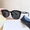 Novos Óculos de Sol Retrô 2026 para Homens e Mulheres, Estilo High-End, Efeito Emagrecedor para Rostos Grandes, Óculos de Sol Polarizados Tr, Proteção UV para Dirigir