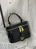 Bolsa elegante com toque de luxo, bolsa quadrada pequena para mulheres, nova bolsa da moda coreana, versátil para ombro e transversal para o dia a dia
