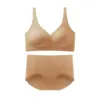 Roupa íntima tipo sutiã sem costura com decote V para mulheres, fina, sem aro, com faixa de silicone para suporte suave, conjunto com grande design sem costas