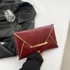 Bolso tipo sobre personalizado de estilo europeo y americano, moderno y nuevo, informal, de primavera 2024, bolso de mujer sencillo de estilo occidental a la moda