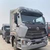 Caminhão Trator Sinotruk Howon Nacional Vi 440 Cavalos Internacional Ouro e Vermelho Ágata