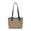 Bolso de Mano Grande de Alta Gama Versátil de Moda Tendencia Nueva Primavera 2026 Bolso Tote de Hombro Único para Mujer