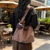 Bolsa Transversal de Ombro Único para Mulheres, Bolsa Grande de Alta Qualidade para o Trabalho e o Dia a Dia, Nova Bolsa de Axila Outono e Inverno, Bolsa Feminina de Camurça
