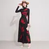 Traje plisado vintage floral negro y rojo, conjunto de dos piezas para mujeres de mediana edad, top ajustado de manga larga con falda plisada de tiro alto y bajo ancho, para ir al trabajo y banquetes