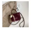 Bolso de mano de comercio exterior moderno y a la moda para mujer, nuevo y elegante bolso tipo cubo retro, bolso de hombro y cruzado de alto valor para el día a día