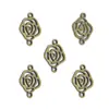 Acessórios de Joalheria DIY Pingente de Liga de Flor Vazada Pulseira de Liga Vintage Chaveiro Pingente Pequeno Q125