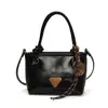 Nuevo Bolso Pequeño Retro de Alta Gama para Mujer Otoño e Invierno 2025, Nuevo Bolso Cruzado Versátil, Bolso Cubo de Mano Súper Popular