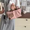 Bolsa de Ombro Feminina Moda Verão 2026 Grande Capacidade Nova Moda Simples Cor Sólida Bolsa Transversal Bolsa de Mão Tendência