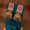 Brincos de borla com pingente de sino oco indiano vintage High Sense Moda feminina Brincos de metal exagerados Brincos elegantes