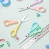 Tesouras infantis em estoque para fabricantes, tesouras de escritório para DIY, tesouras de corte com régua, tesouras de mão, tesouras para estudantes