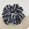 Estilo Coreano Nuevo Scrunchie de Punto Rayado Color-Blocking Lazo para el Cabello Retro Suave Banda Elástica Cuerda para el Cabello de Otoño e Invierno Flor para el Cabello