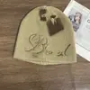 Chapéu Pulôver de Tricô Grafite Retrô da Moda para Mulheres, Outono e Inverno Quente, Grande Circunferência da Cabeça, Faz o Rosto Parecer Menor, Chapéu de Lã, Chapéu para Clima Frio, Tendência