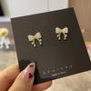 Pendientes de botón estilo coreano Dongdaemun con lazo de perla pequeña y adorable lazo de circonita con microincrustaciones, aguja de plata S925