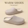 Zapatillas de Algodón de Punta Cerrada Estilo Nuevo para Mujer, Impermeables, Antideslizantes, Felpudas, Zapatillas para el Hogar de Interior para Parejas, Zapatillas de Algodón Otoño e Invierno para Hombre, Venta al por Mayor