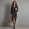 2025 Nova Moda Transfronteiriça Europeia e Americana Vestido Camisa Elegante Feminino de Veludo com Lapela e Mangas Longas