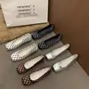 Primeiro Encontro com os Sapatos de Salto Escondido de Bolinhas Estilo Francês, Novos Sapatos de Ballet de Cetim Estilo Fada 2026