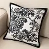 Almofada Jacquard de Veludo Estilo Vintage Cremoso para Sofá Sala de Estar Almofada de Costas Luxo Leve Retro Travesseiro de Cabeceira Pousada Folhas