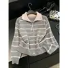 Nuevo abrigo de punto con cuello alto a rayas estilo universitario coreano para otoño e invierno para mujer, holgado y casual para ir al trabajo