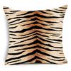 Funda de Almohada con Estampado de Leopardo Animal Popular Transfronteriza Amazon Felpa Corta Cojín Lumbar para Sofá del Hogar