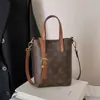 Bolsa pequena para celular, bolsa transversal feminina de alta qualidade, bolsa de mão versátil, bolsa de ombro estampada, estilo vintage, nova moda 2026
