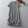 Foto Real do Novo Vestido Camisa Retro de Verão 2025 Comprimento Médio Solto Gola Alta Pequena Elegante Vestido Xadrez