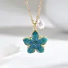 Colar de florzinha estilo Ins de luxo leve para mulheres, colar com pingente de pérola, joia coreana simples e fashion, de temperamento doce