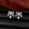 Brincos de Zircônia Cúbica Prateada com Laço Vazado em Forma de Gota d'Água, Brincos Doces Fashion de Luxo Leve, Brincos Únicos Versáteis Simples para Mulheres