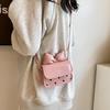 Bolsa Mini Ins Versátil Feminina 2024 Nova Tendência Fashionable Pequena Quadrada de Alta Qualidade com Laço Nicho Bolsa Transversal