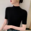 Transfronteiriça, marca de primeira linha, nova coleção de outono: suéter de tricô feminino, estilo pullover, gola alta discreta, manga curta, base justa