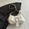 Bolso de Hombro de Moda Tendencia Diseño de Nicho de Gama Alta Estilo Coreano Bolso Tote Relajado Casual para el Trabajo Debajo del Brazo