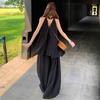 Conjunto Relajado con un Sentido de Elegancia: Conjunto de dos piezas para mujer de verano de camiseta sin mangas negra con cuello halter en V y pantalones de pierna ancha