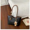 Bolsa tote simples de grande capacidade estilo coreano para mulheres, novo modelo 2026 bolsa de ombro, bolsa de axila retrô fashion, bolsa elegante para o dia a dia